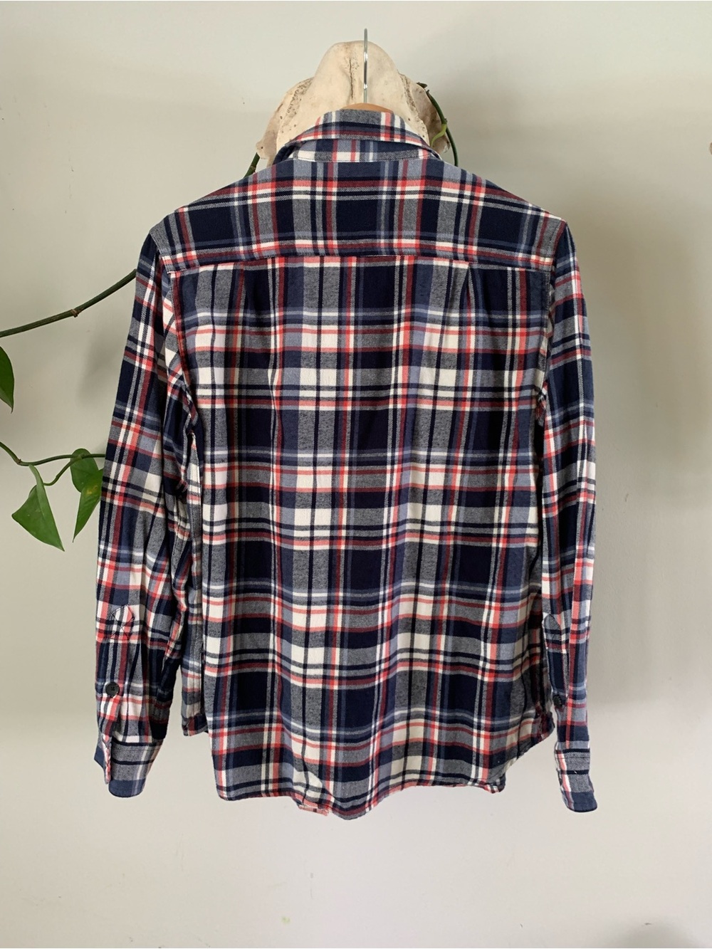 Tilley Women's Navy Red White Plaid Button-Down Shirt - Picture 4 of 5
